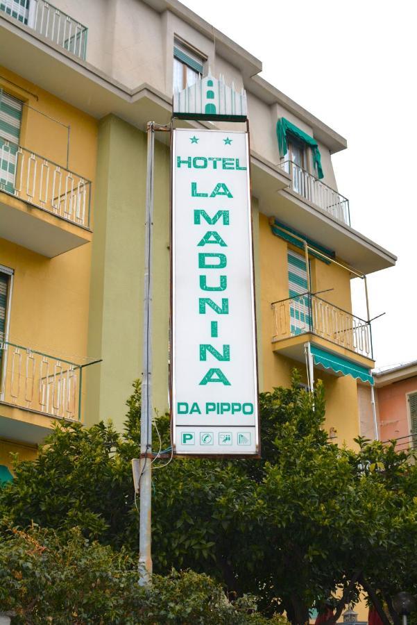 Hotel La Madunina Varazze Exterior photo